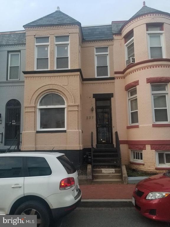237 ELM ST NW, Washington, DC 20001
