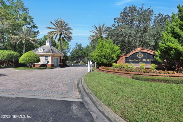 13810 SUTTON PARK Drive N 136, Jacksonville, FL 32224