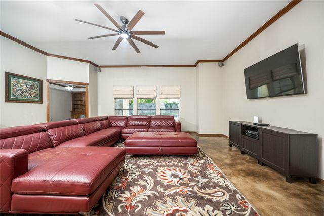 1109 Prairie Creek Place, Flower Mound, TX 75028