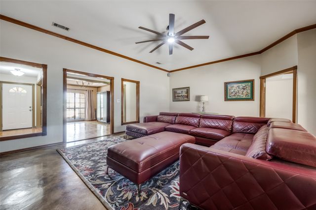 1109 Prairie Creek Place, Flower Mound, TX 75028