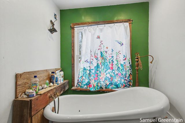 1258 56th Street, Fennville, MI 49408