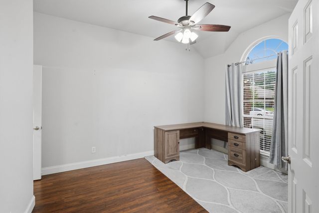 6020 Fannin Drive, Arlington, TX 76001