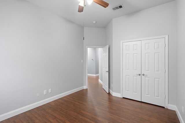 6020 Fannin Drive, Arlington, TX 76001