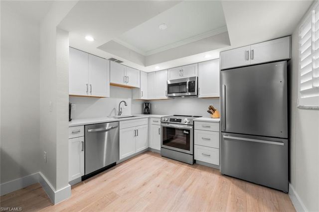 624 Flamingo DR 112, Venice, FL 34285
