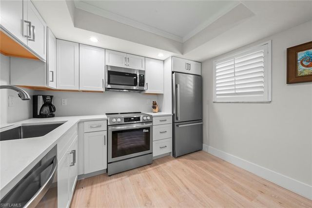 624 Flamingo DR 112, Venice, FL 34285