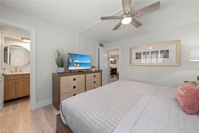 624 Flamingo DR 112, Venice, FL 34285