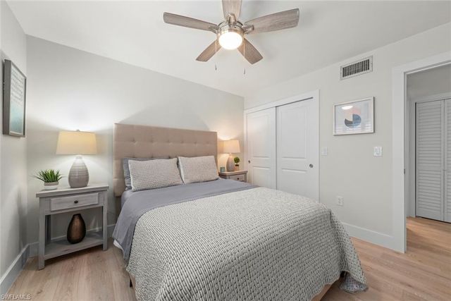 624 Flamingo DR 112, Venice, FL 34285