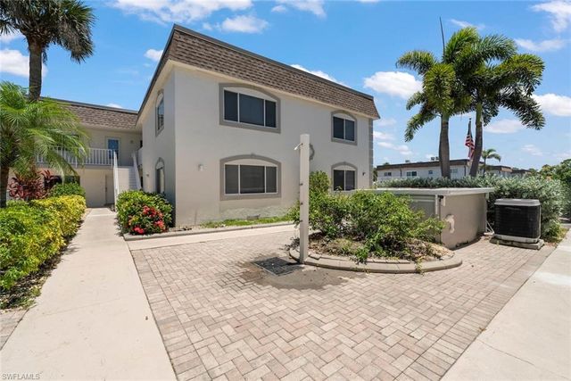 624 Flamingo DR 112, Venice, FL 34285