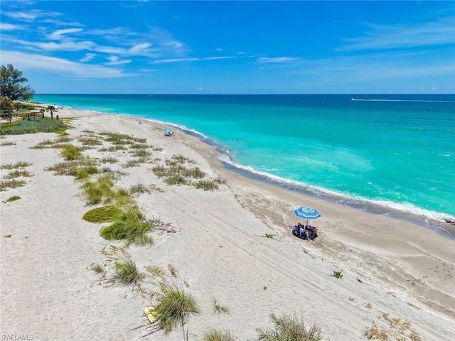 624 Flamingo DR 112, Venice, FL 34285