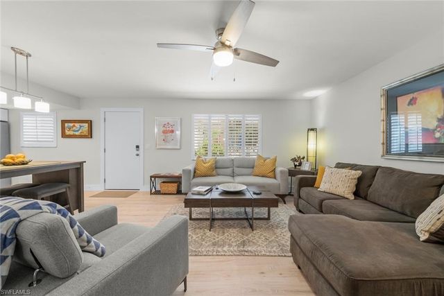 624 Flamingo DR 112, Venice, FL 34285