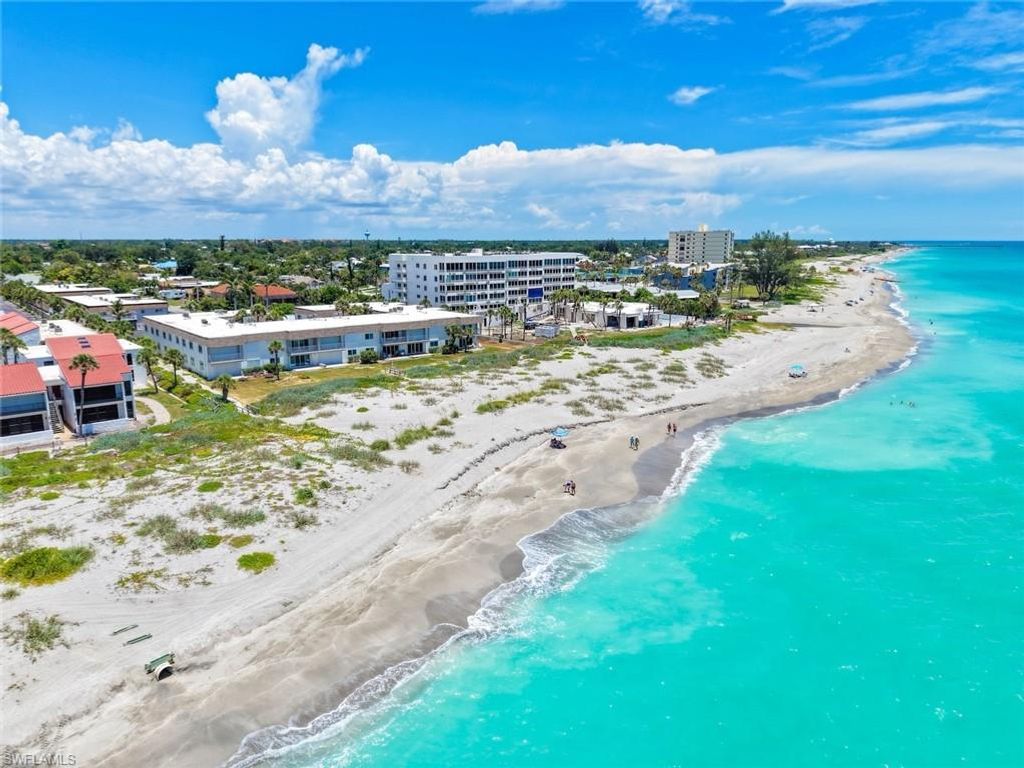 624 Flamingo DR 112, Venice, FL 34285