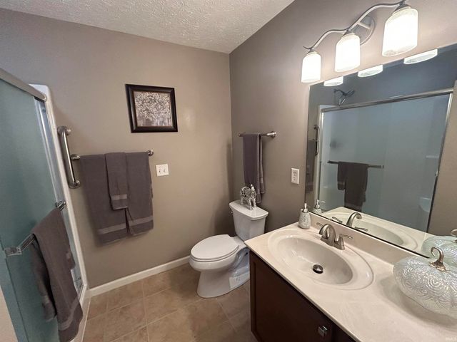 12 Kettle Circle, Lafayette, IN 47905