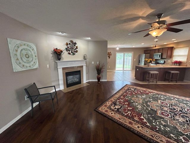 12 Kettle Circle, Lafayette, IN 47905