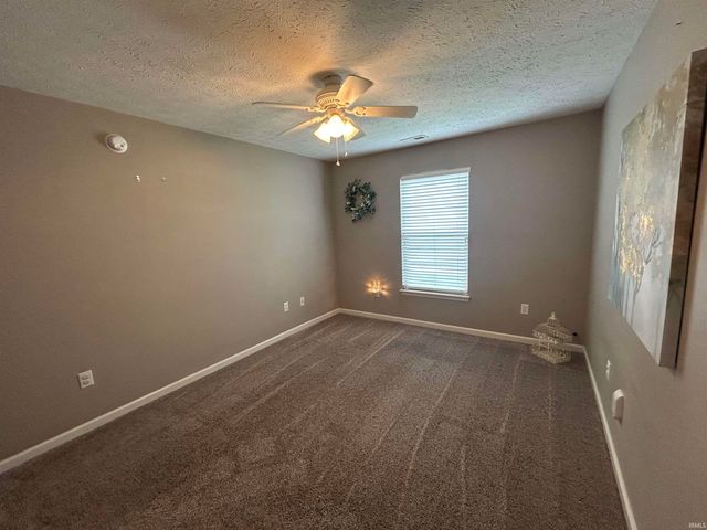 12 Kettle Circle, Lafayette, IN 47905