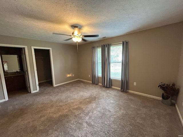 12 Kettle Circle, Lafayette, IN 47905