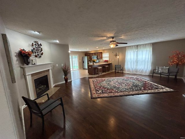 12 Kettle Circle, Lafayette, IN 47905