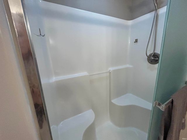 12 Kettle Circle, Lafayette, IN 47905