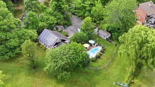 2 Maple Lane, Hyde Park, NY 12538