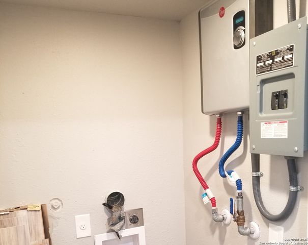 226 victor St., San Antonio, TX 78209