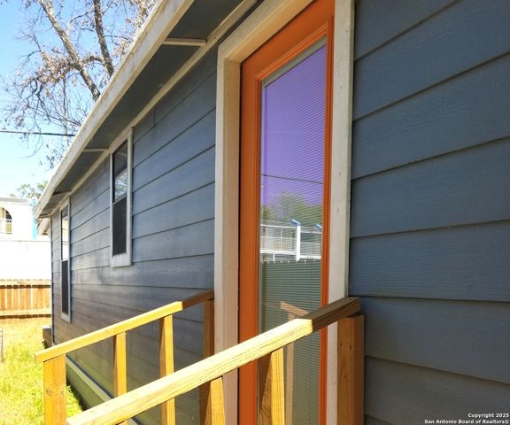 226 victor St., San Antonio, TX 78209