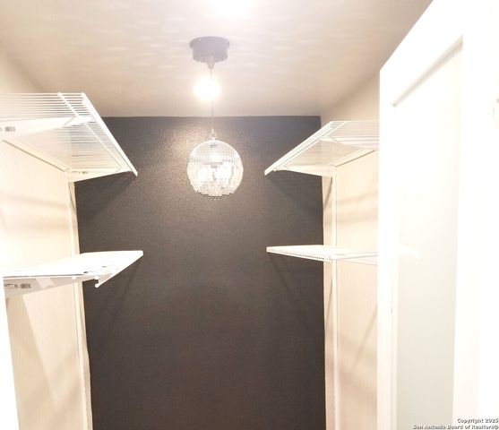 226 victor St., San Antonio, TX 78209