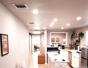 226 victor St., San Antonio, TX 78209