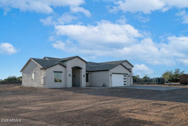 32790 N 213th DR Drive, Wittmann, AZ 85361