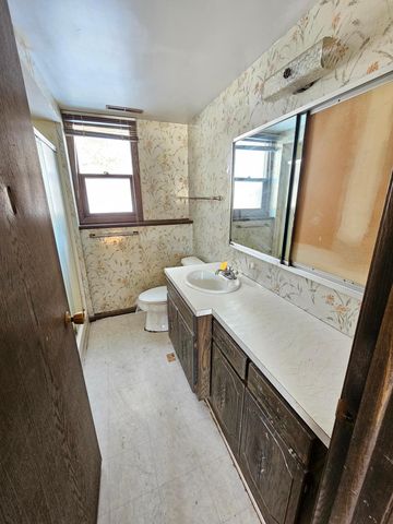 9211 168th Avenue NE, Forest Lake, MN 55025