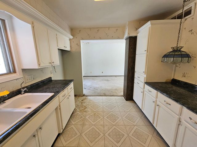 9211 168th Avenue NE, Forest Lake, MN 55025