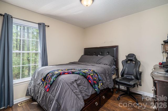 335 Cape Breton Trail, Gastonia, NC 28056