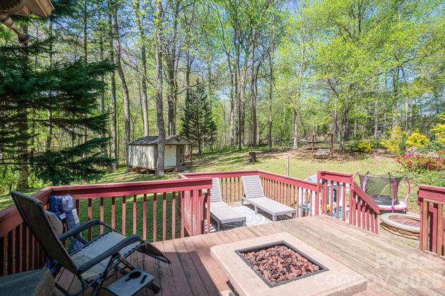335 Cape Breton Trail, Gastonia, NC 28056