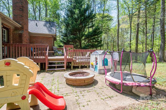 335 Cape Breton Trail, Gastonia, NC 28056