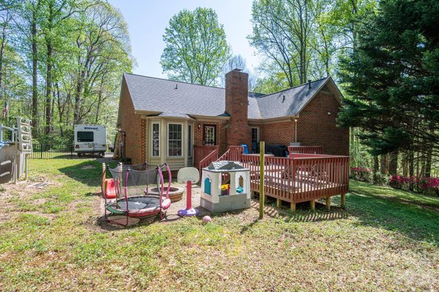 335 Cape Breton Trail, Gastonia, NC 28056