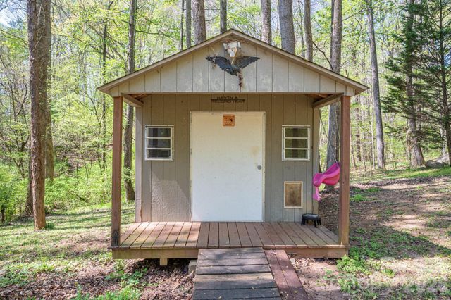 335 Cape Breton Trail, Gastonia, NC 28056