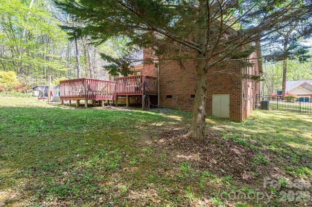 335 Cape Breton Trail, Gastonia, NC 28056