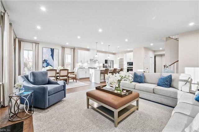 322 Tributary LN, Carrollton, VA 23314