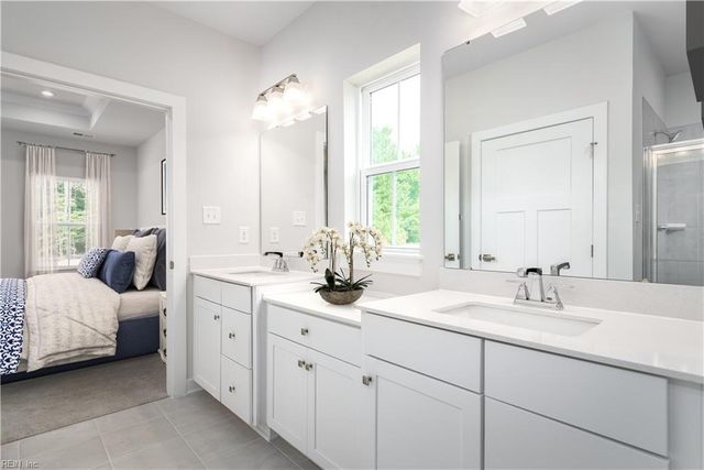 322 Tributary LN, Carrollton, VA 23314