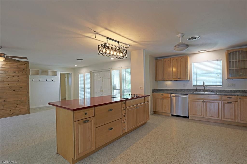 1353 Stadler DR, FORT MYERS, FL 33901 — photo 4