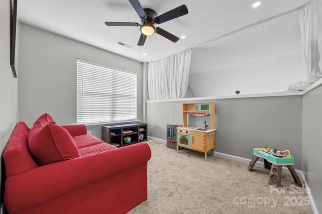 809 Rock Lake Glen, Fort Mill, SC 29715