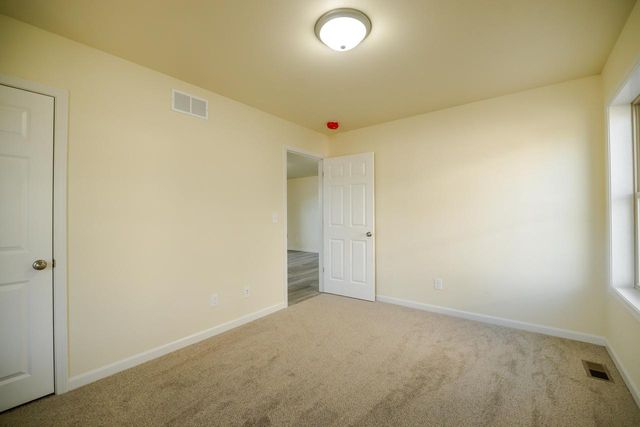 1644 S Memorial DRIVE, Racine, WI 53403