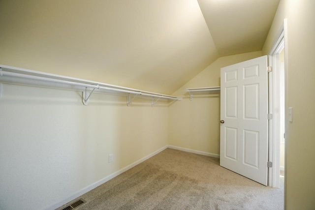 1644 S Memorial DRIVE, Racine, WI 53403