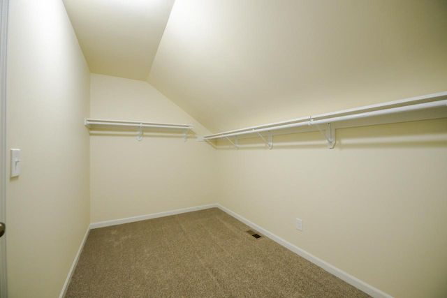 1644 S Memorial DRIVE, Racine, WI 53403