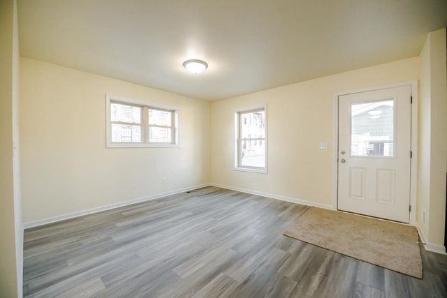 1644 S Memorial DRIVE, Racine, WI 53403