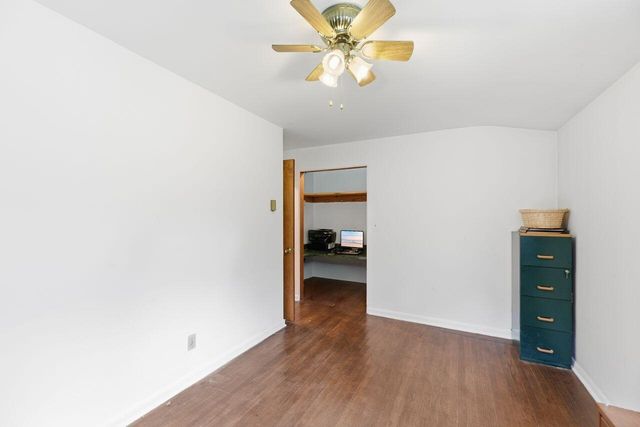 8887 Elm Valley Road, Union Pier, MI 49129