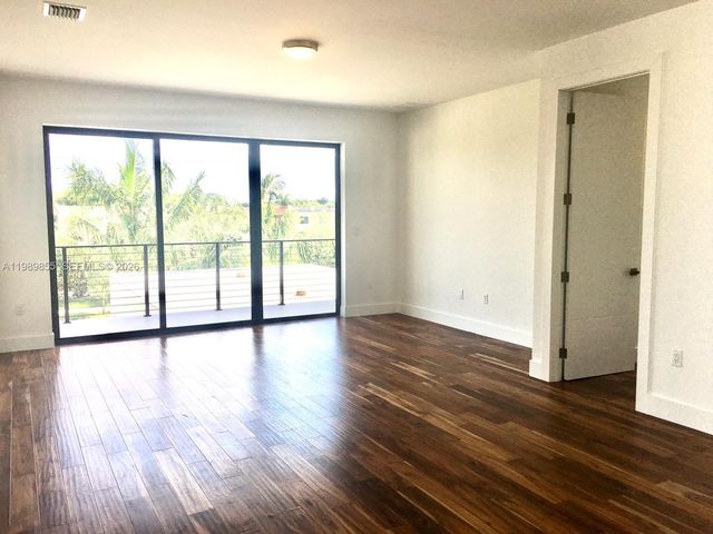 16580 Sunset Way 16580, Weston, FL 33326