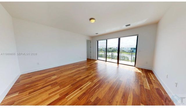 16580 Sunset Way 16580, Weston, FL 33326