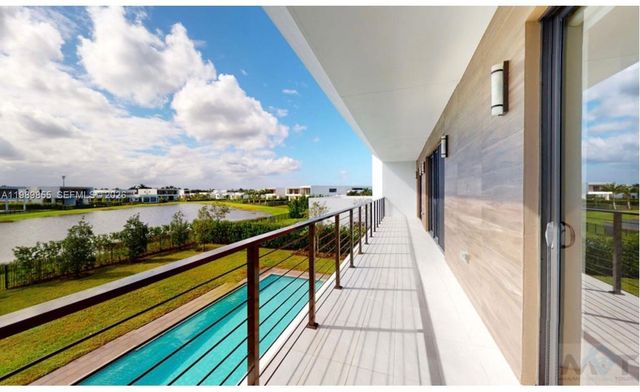 16580 Sunset Way 16580, Weston, FL 33326