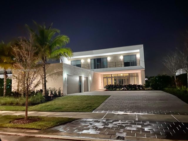 16580 Sunset Way 16580, Weston, FL 33326