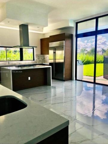 16580 Sunset Way 16580, Weston, FL 33326
