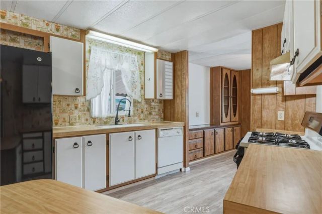 4265 Lakeshore 16, Lakeport, CA 95453